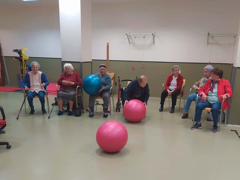residencia para ancianos bienestar y actividades