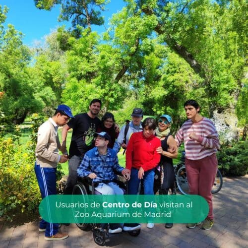 Usuarios de Centro de Día visitan el Zoo Aquarium de Madrid